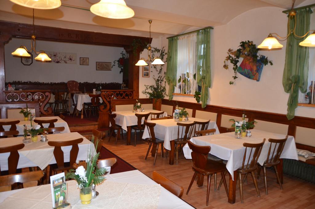 Gasthof Zur Post Taxenbach Exterior foto