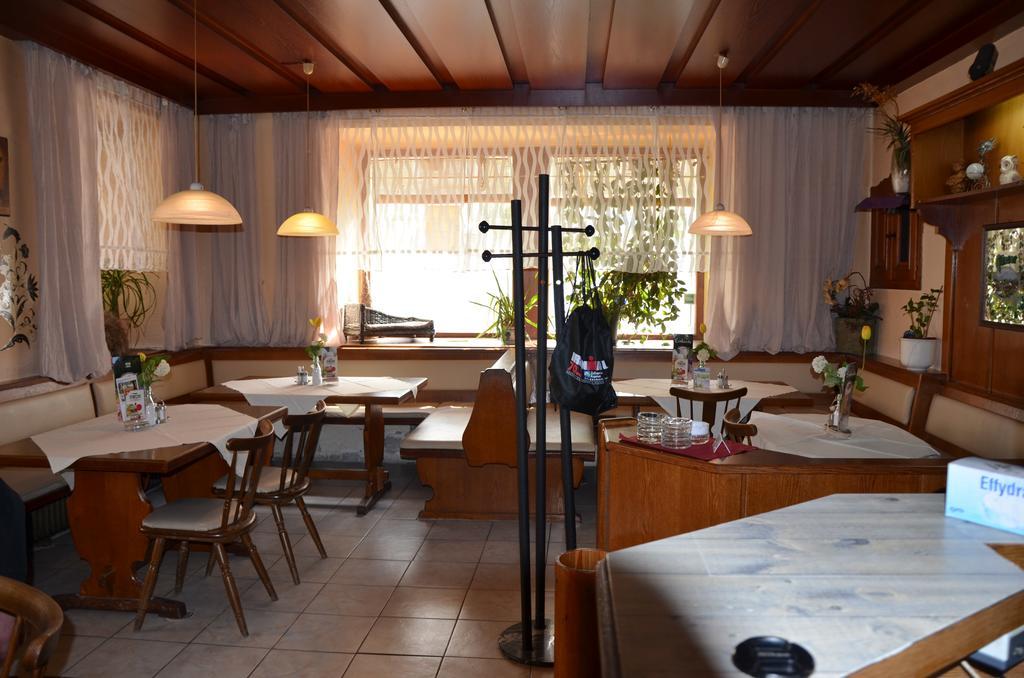 Gasthof Zur Post Taxenbach Exterior foto